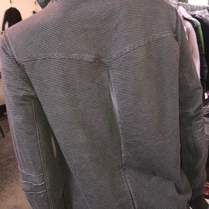 lululemon athletica Tops - Lululemon black&grey hoodie sz8 60671 lululemon athletica Tops - Lululemon black&grey hoodie sz8 60671